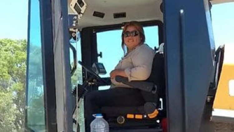 Juje&ntilde;as trabajan en el Parque Industrial de Perico y construyen la Ruta Nacional 34