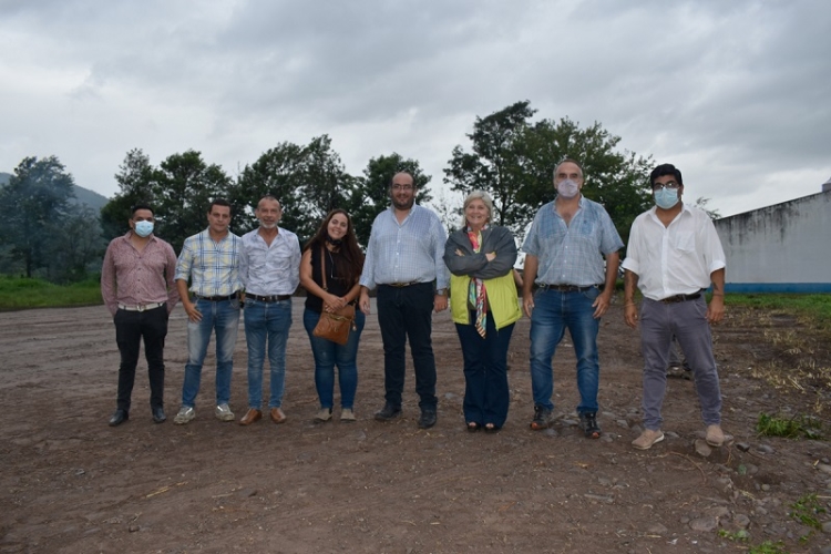 Inici&oacute; la obra de dos playones multideportivos en la ciudad de Palpal&aacute;