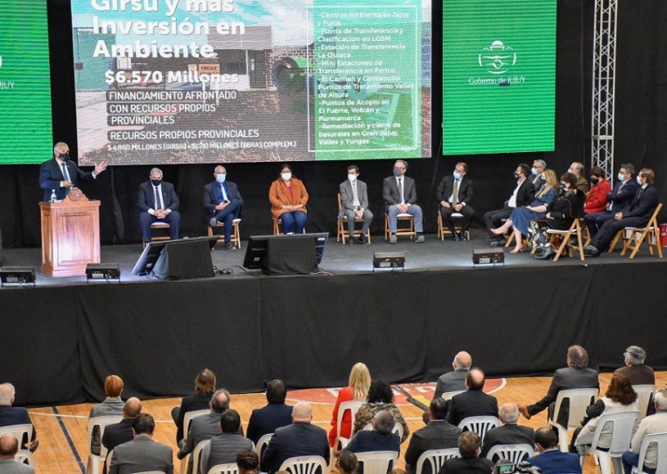 Morales present&oacute; el plan maestro de obras 2021-2023