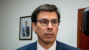 Cardozo destac&oacute; el "extraordinario esfuerzo financiero" para pagar sueldos y otros conceptos al 1 de marzo