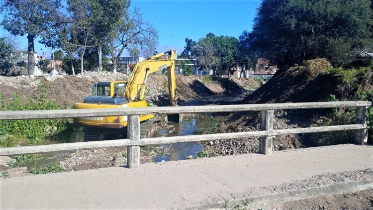 El municipio y recursos h&iacute;dricos trabajan de manera articulada en diferentes cauces