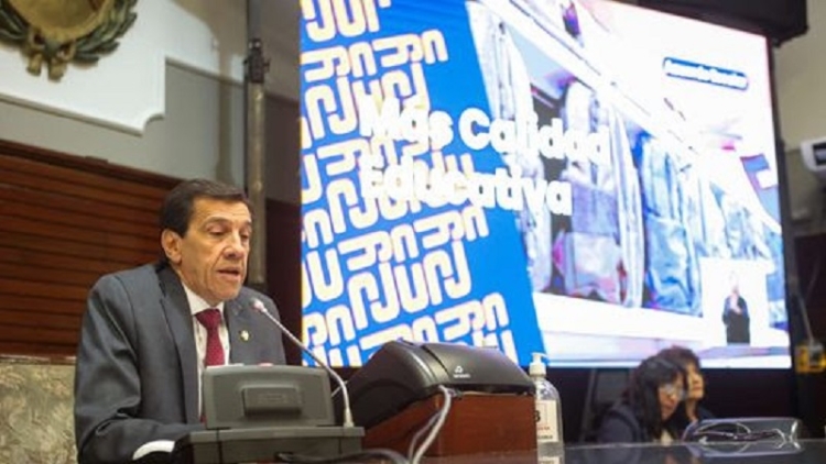 Sadir anunci&oacute; inversiones para extracci&oacute;n directa de litio, la presentaci&oacute;n del proyecto de coparticipaci&oacute;n y un plan de desarrollo vial