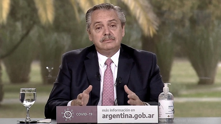 Declaran servicio p&uacute;blico a telefon&iacute;a m&oacute;vil, internet y TV paga y congelan tarifas hasta fin de a&ntilde;o