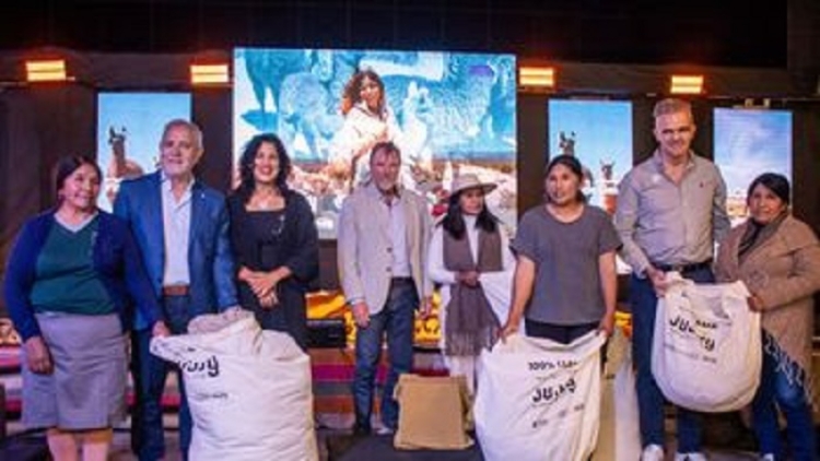 Jujuy fortalece su producci&oacute;n sustentable con el "Desarrollo de la Cadena de Valor de la Fibra de Llama"