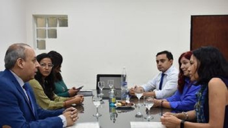 Firma de Convenio- Acuerdo entre el Ministerio de Desarrollo Humano y la UCSE