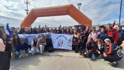 Parti&oacute; a Salta la delegaci&oacute;n juje&ntilde;a de adultos mayores que competir&aacute; en los Juegos Evita