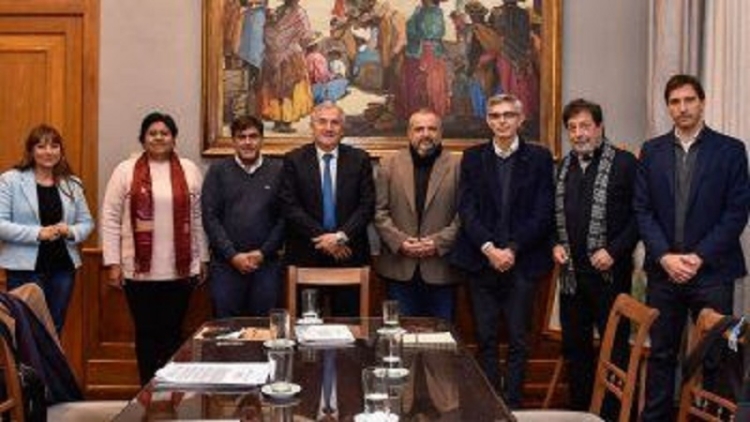 El Gobernador recibi&oacute; al Defensor Adjunto Nacional de Derechos de Ni&ntilde;os, Ni&ntilde;as y Adolescentes
