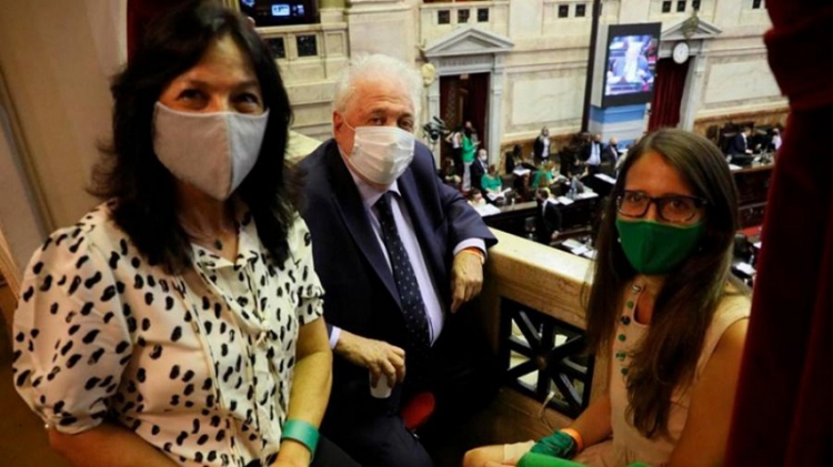 Comenz&oacute; el debate sobre la interrupci&oacute;n voluntaria del embarazo