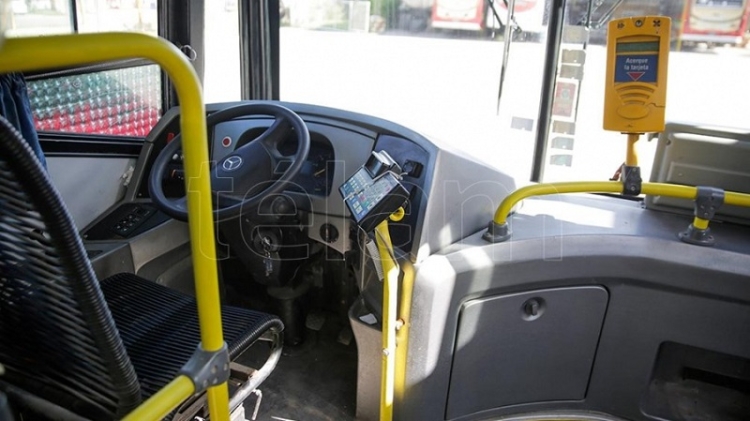 La UTA anunci&oacute; un paro de transporte desde la medianoche