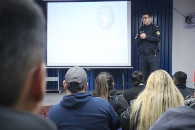 Capacitaci&oacute;n de &ldquo;t&eacute;cnicas de prevenci&oacute;n integral en seguridad&rdquo; para los agentes municipales de Palpal&aacute;