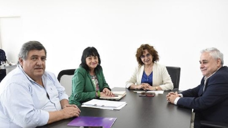 El Gobierno garantiza el funcionamiento de los comedores escolares