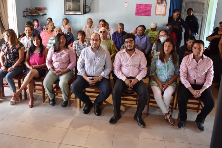 Tras exitosas gestiones se adquiri&oacute; equipamiento para adultos mayores por m&aacute;s de 1 mill&oacute;n de pesos