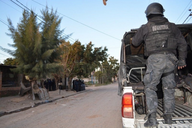 Importante operativo de allanamiento para esclarecer hechos delictivos en Libertador Gral. San Mart&iacute;n