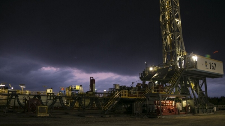 YPF financiar&aacute; la construcci&oacute;n de una mega terminal para exportar el crudo de Vaca Muerta