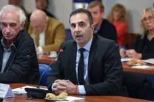 El Gobierno convocar&aacute; a una mesa tripartita con representantes empresariales, sindicales y del Poder Ejecutivo