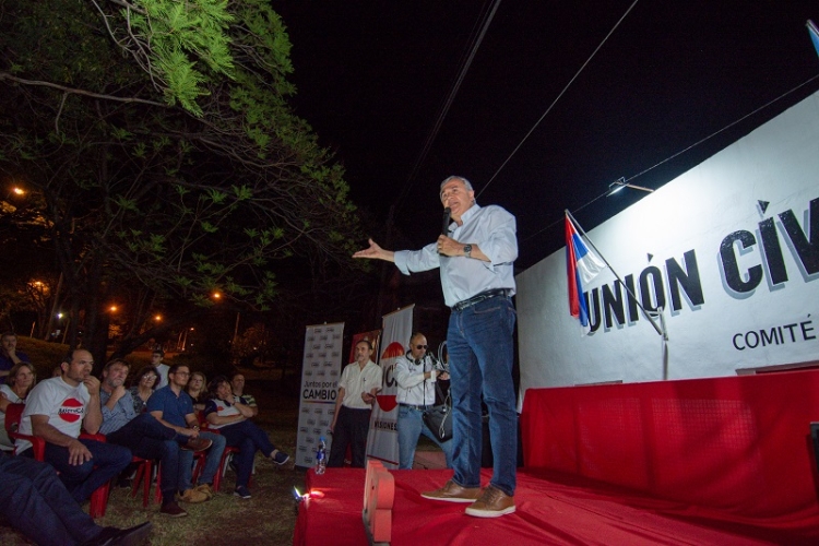 &ldquo;En Argentina hay que armar una nueva econom&iacute;a&rdquo;