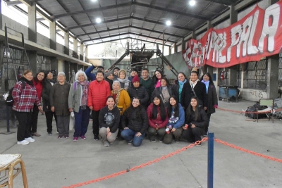 Fne 2025: nuestros adultos mayores concretaron una donaci&oacute;n para los carroceros de la escuela t&eacute;cnica