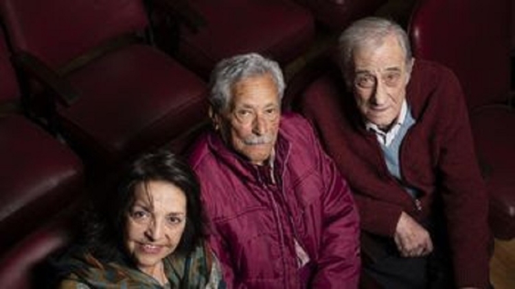Maestros y disc&iacute;pulos del teatro en CAJA
