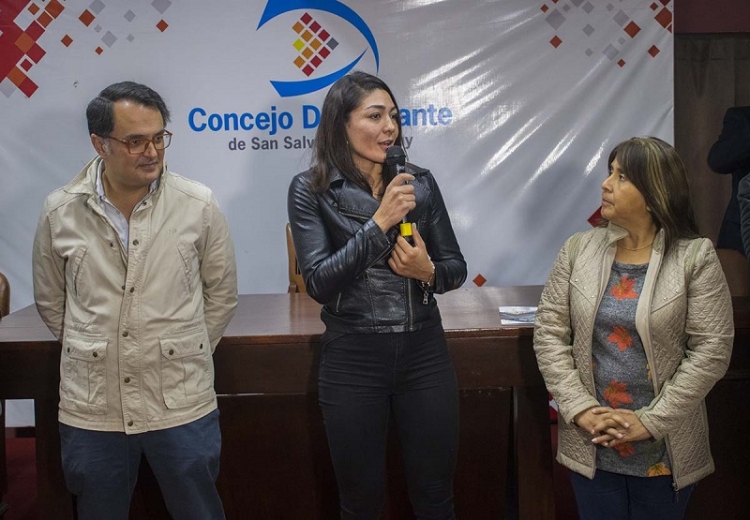 Brenda &ldquo;la pumita&rdquo; Carabajal fue reconocida como ciudadana distinguida
