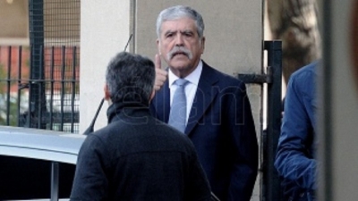 De Vido: "Voy a ir a todos lados a pedir algunas explicaciones"