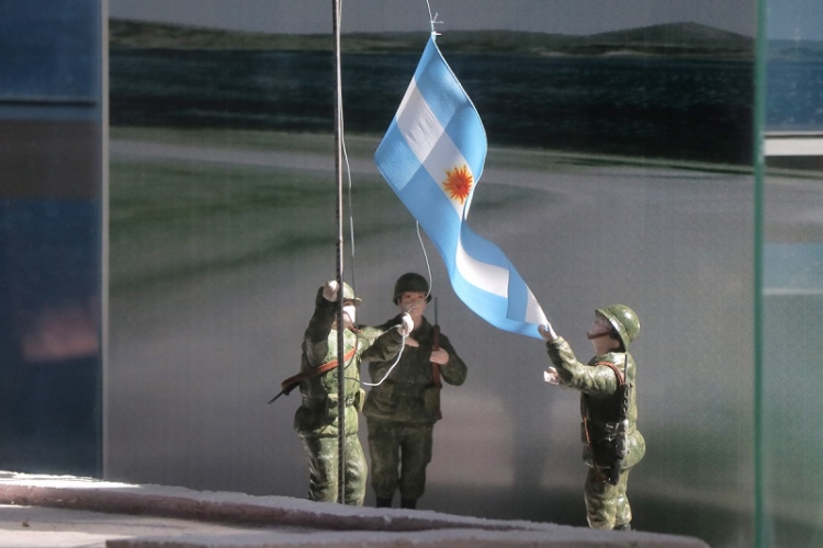 Reconocemos a nuestros h&eacute;roes con la exposici&oacute;n de &ldquo;retratos de Malvinas&rdquo;