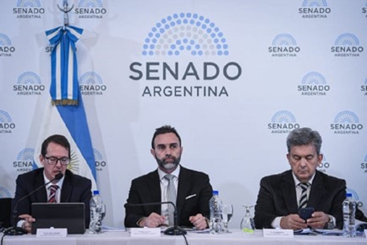 Senador Atauche: &ldquo;Lo que se juega en este tiempo es superar a quienes quieren entorpecer todo y ver c&oacute;mo dejamos atr&aacute;s la decadencia&rdquo;