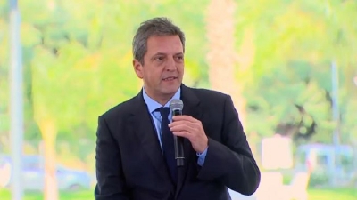 Massa anunci&oacute; medidas de deducci&oacute;n de impuestos para PYMES