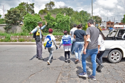 El municipio lanz&oacute; el programa &ldquo;corredor seguro escolar 2022&rdquo; en los establecimientos educativos