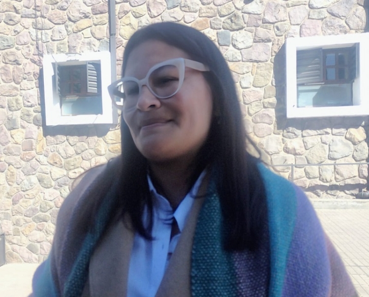 La diputada Ver&oacute;nica Valente present&oacute; un proyecto de ley para sancionar el acoso sexual callejero