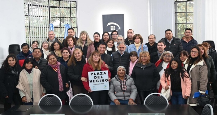 D&iacute;a del Vecino: el Intendente Jorge reconoci&oacute; la labor de los centros vecinales