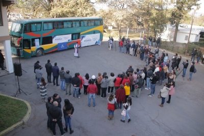 Palpal&aacute; adquiri&oacute; un micro de larga distancia para actividades recreativas, sociales y culturales