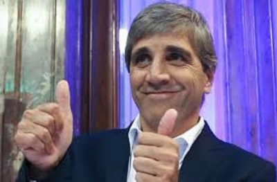 Luis Caputo viajar&aacute; a Arabia Saudita en busca de inversiones con el RIGI