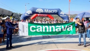 Sadir, en la largada de "Jujuy Corre"