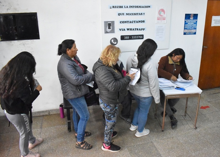 El municipio brinda las solicitudes por &ldquo;actividad comercial o de transporte&rdquo; para la festividad de r&iacute;o blanco&rdquo;