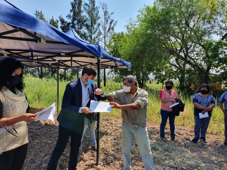 Se entregaron $2.350.000 a floricultores de toda la provincia