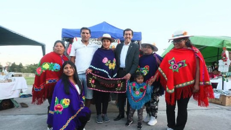 Sadir visit&oacute; la Feria Campesina en Ciudad Cultural