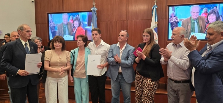 La Legislatura entreg&oacute; declaraciones de inter&eacute;s a juje&ntilde;os destacados