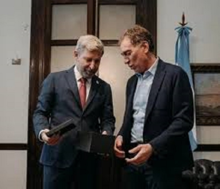 Santilli se llev&oacute; de Entre R&iacute;os el apoyo de Rogelio Frigerio para la reforma laboral