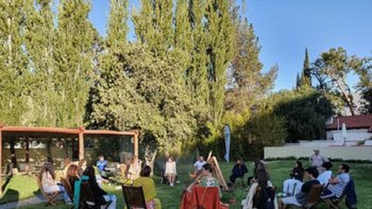 Liz Solari destac&oacute; la energ&iacute;a y la cosmovisi&oacute;n de Jujuy en un retiro espiritual