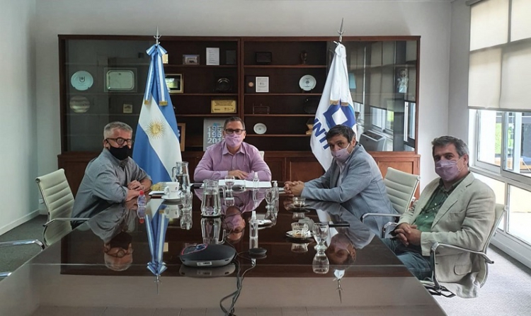 Reuni&oacute;n entre la UNJU y el inti para la creaci&oacute;n de un nuevo centro tecnol&oacute;gico en Palpal&aacute;