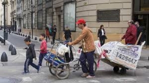 La UCA advierte que la baja de la pobreza est&aacute; "sobrerrepresentada" y cuestiona la medici&oacute;n del Indec