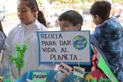 Se realiz&oacute; la feria ambiental &ldquo;juntos por la tierra&rdquo;, en conmemoraci&oacute;n del d&iacute;a mundial del medio ambiente