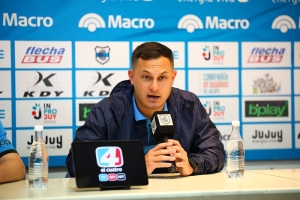 M&oacute;dolo llam&oacute; a &ldquo;aportar un granito de arena para seguir arriba&rdquo;