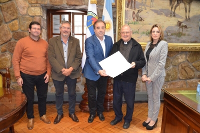 Declararon de Inter&eacute;s Legislativo, Religioso, Social y Cultural la celebraci&oacute;n de los 90 A&ntilde;os de la Di&oacute;cesis de Jujuy