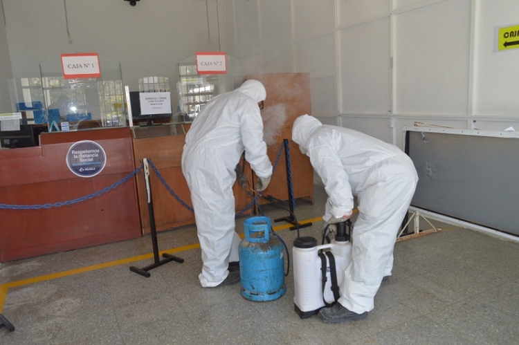 Priorizando la salud del empleado, se realizan permanente desinfecciones en el Centro C&iacute;vico