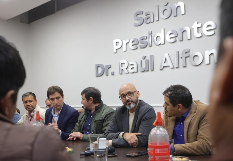 Los juje&ntilde;os tenemos agenda provincial propia para debatir y elegir&rdquo;, sostuvo Morone