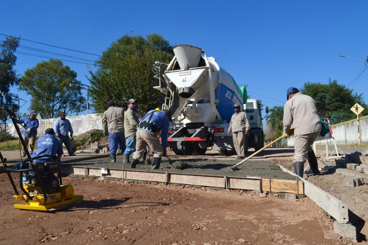 Fortalecemos la calidad de vida de los vecinos mediante diferentes obras integrales en los barrios