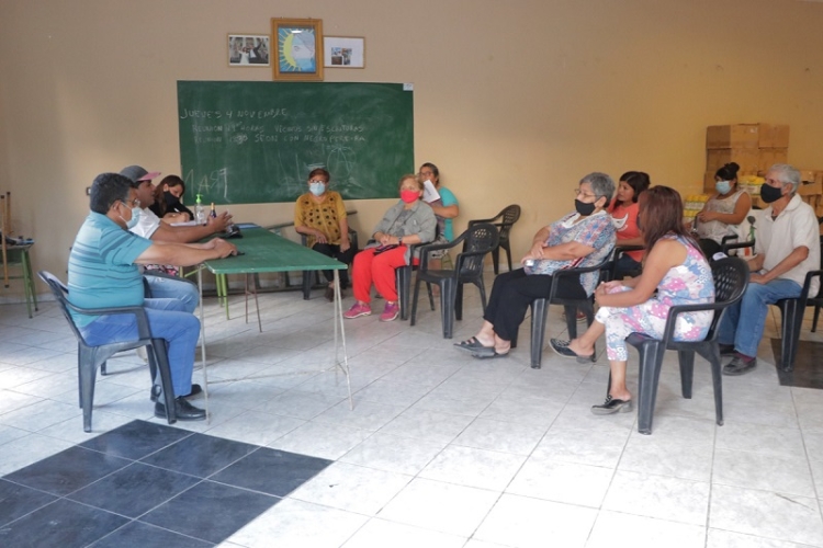 Seguimos trabajando para regularizar terrenos y entregar escrituras a familias de Palpal&aacute;