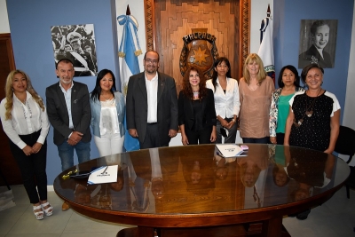 Firma de convenio de reciprocidad institucional entre el municipio palpale&ntilde;o y el consejo provincial de la mujer