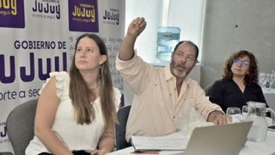Reuni&oacute;n de equipos t&eacute;cnicos de infraestructura escolar